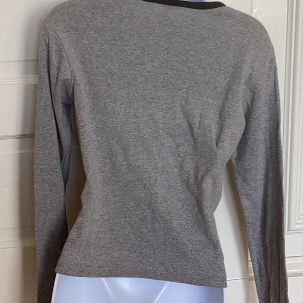 Hard Rock Cafe Orlando long sleeve gray t-shirt, size Medium. Never worn. NWOT - Picture 6 of 13